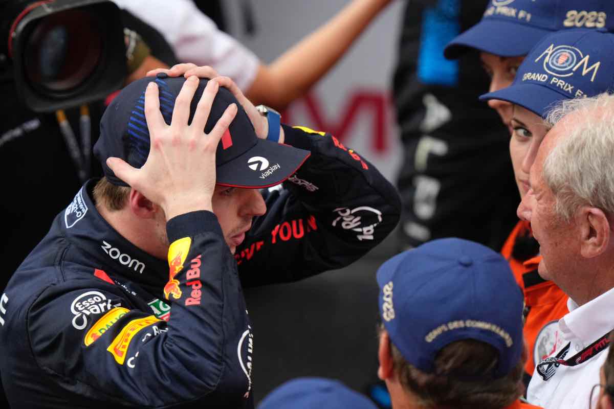 Verstappen preoccupato dalla coppia Aston Martin Honda