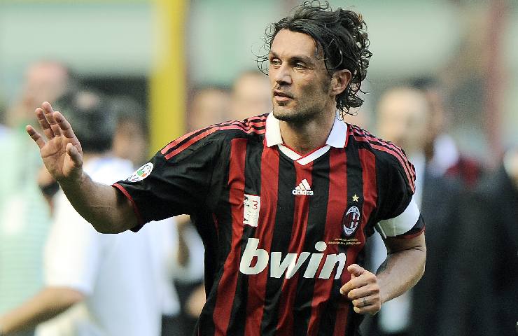 Paolo Maldini addio calcio 