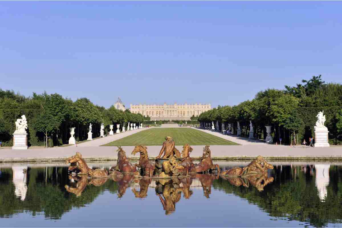 Versailles