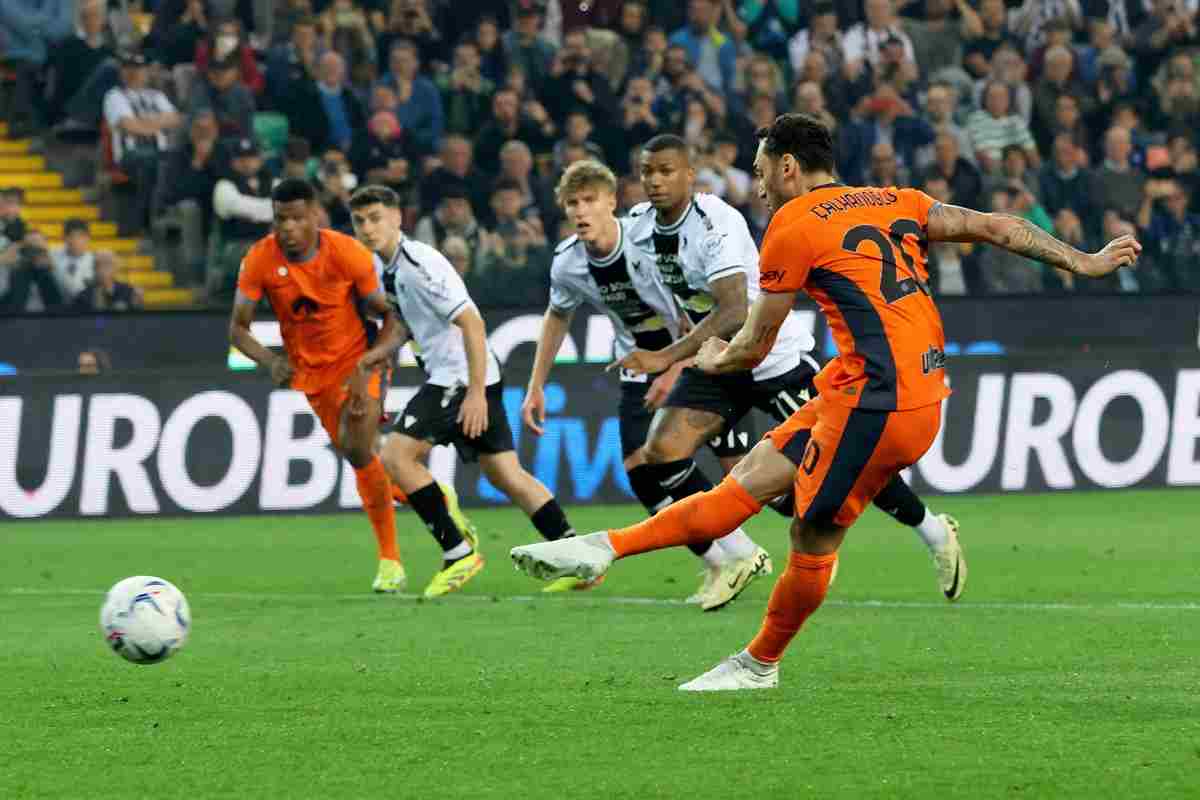 Calhanoglu rigore Udinese